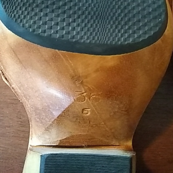 Wood clogs mules - Picture 3 of 3